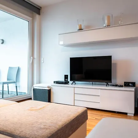 Apartment Z_woerthersee-apartment Mit Privatem Seezugang Portschach am Woerthersee