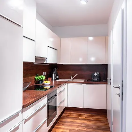 Z_woerthersee-apartment Mit Privatem Seezugang * Portschach am Woerthersee