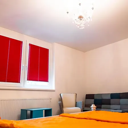 Z_woerthersee-apartment Mit Privatem Seezugang