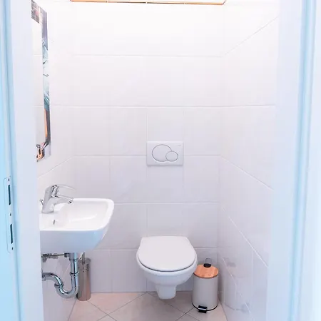 Z_woerthersee-apartment Mit Privatem Seezugang Apartment *
