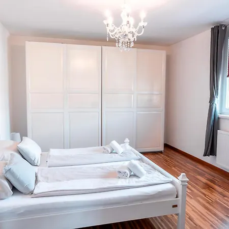 Z_woerthersee-apartment Mit Privatem Seezugang Apartment